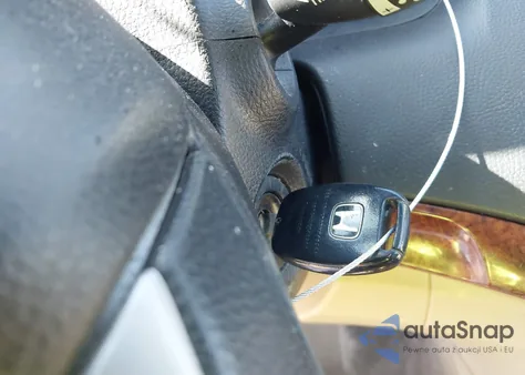 2011 Honda Accord 2.4 Ex из США, поврежденный, VIN 1HGCP2F77BA026568